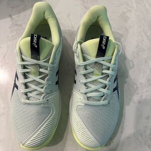 ASICS SOLUTION SPEED WOMANS TENNIS SHOE